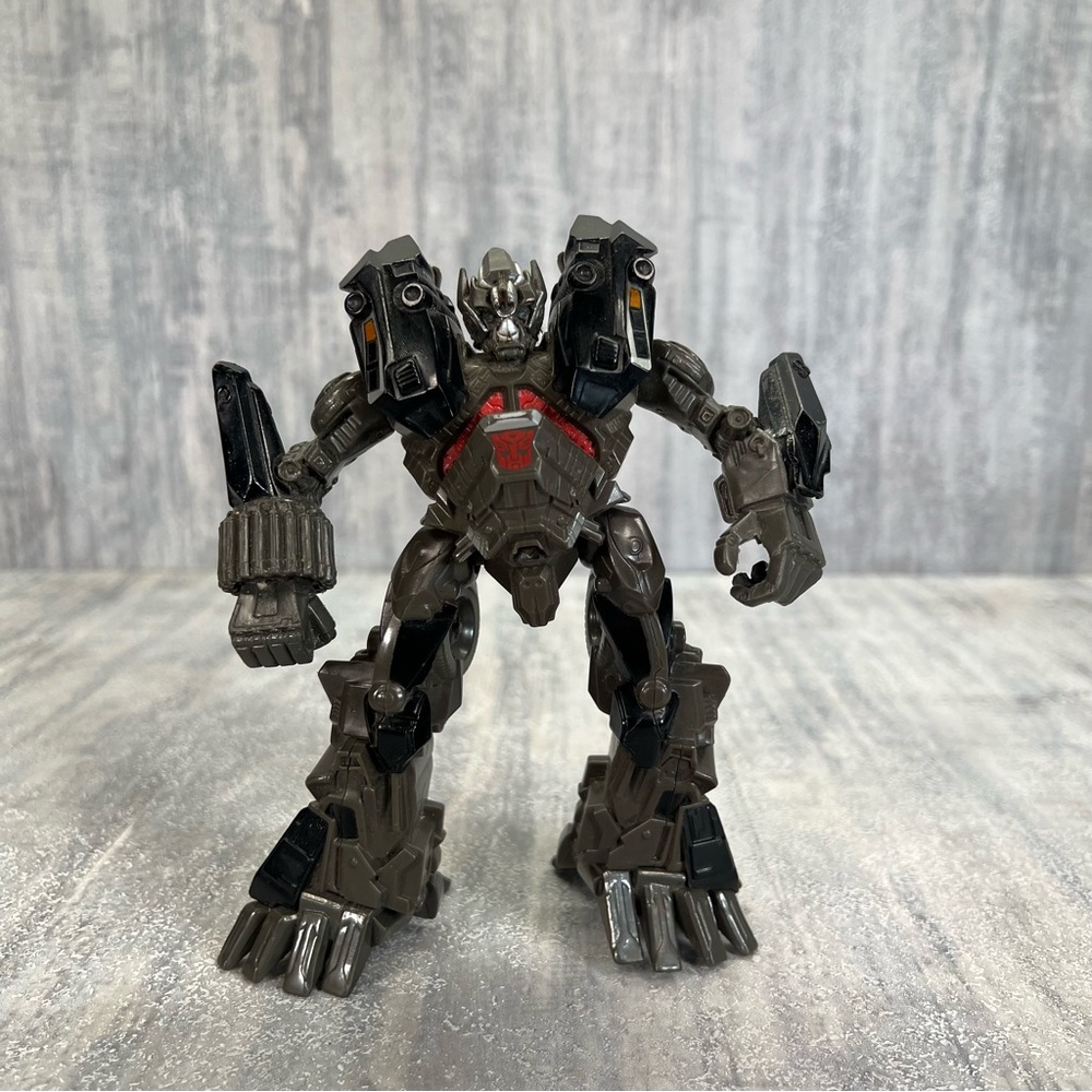Transformers 3 Dark Of The Moon Robo Fighter Ironhide Action Figure Toy